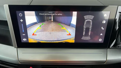 VAUXHALL FRONTERA 83kW Design 44kWh Auto