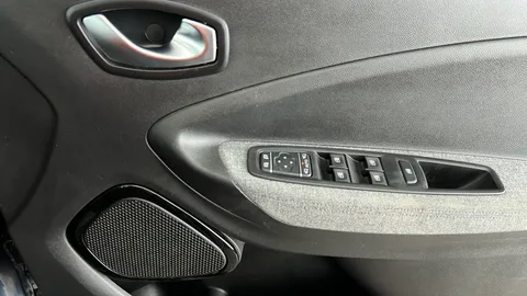 RENAULT ZOE 100kW i GT Line R135 50kWh Auto