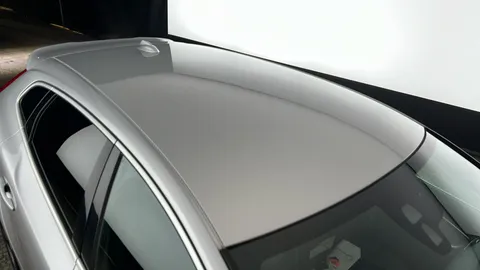 Volvo V40 T3 [152] R DESIGN Edition 5dr