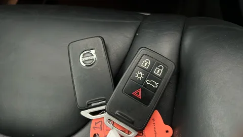 Volvo V40 T3 [152] R DESIGN Edition 5dr