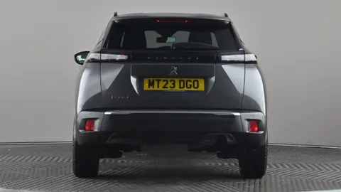 Peugeot 2008 1.2 PureTech Active Premium+