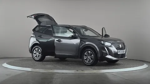 Peugeot 2008 1.2 PureTech Active Premium+