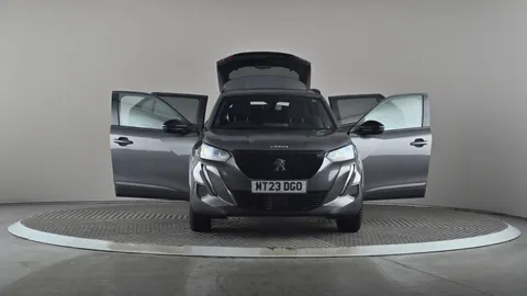 Peugeot 2008 1.2 PureTech Active Premium+