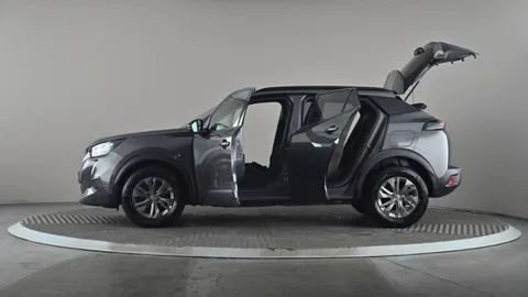 Peugeot 2008 1.2 PureTech Active Premium+