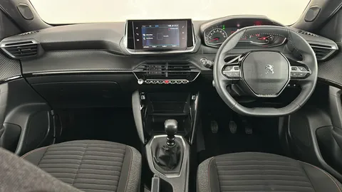 Peugeot 2008 1.2 PureTech Active Premium+