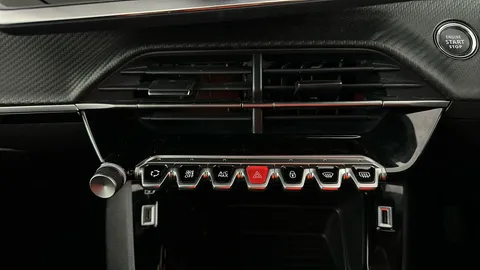 Peugeot 2008 1.2 PureTech Active Premium+