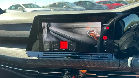 Volkswagen Golf 1.5 TSI R-Line 5dr