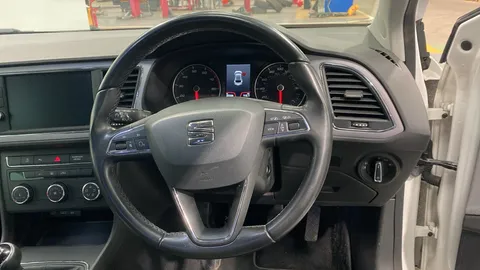 SEAT Leon 1.0 TSI SE Dynamic [EZ]