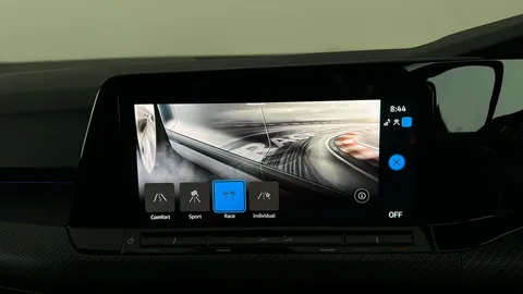 Volkswagen Golf 2.0 TSI 320 R 4Motion DSG