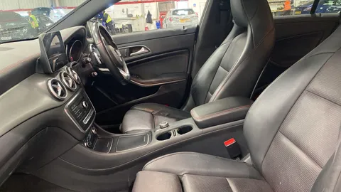 Mercedes-Benz Cla Class CLA 220d AMG Line Tip Auto