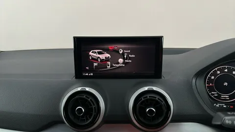 AUDI Q2 30 TFSI Black Edition