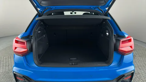 AUDI Q2 30 TFSI Black Edition