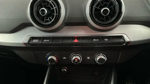 AUDI Q2 30 TFSI Black Edition