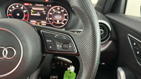 AUDI Q2 30 TFSI Black Edition