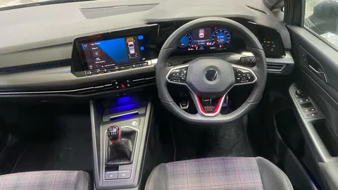 Volkswagen Golf 2.0 TSI GTI