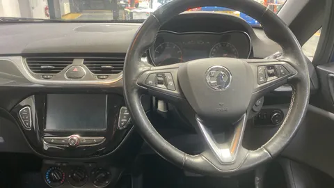 Vauxhall Corsa 1.4 SE Nav 5dr Auto