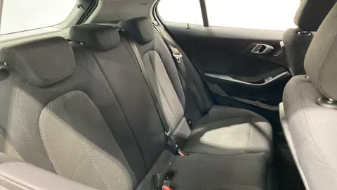 BMW 1 Series 118i SE 5dr