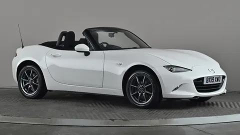 MAZDA MX-5 1.5 [132] SE+