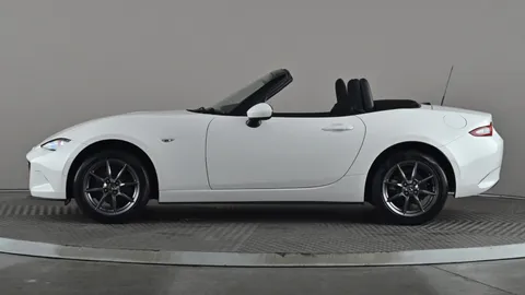 MAZDA MX-5 1.5 [132] SE+