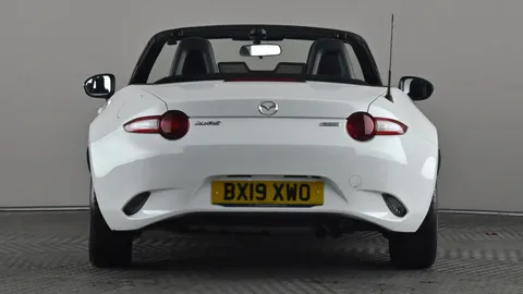 MAZDA MX-5 1.5 [132] SE+