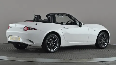MAZDA MX-5 1.5 [132] SE+
