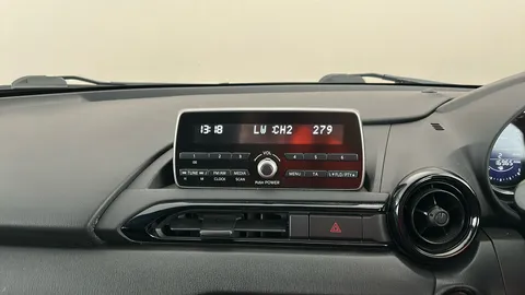 MAZDA MX-5 1.5 [132] SE+