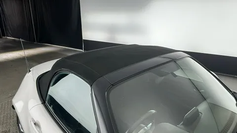 MAZDA MX-5 1.5 [132] SE+