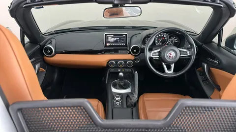 FIAT 124 SPIDER 1.4 Multiair Lusso Plus