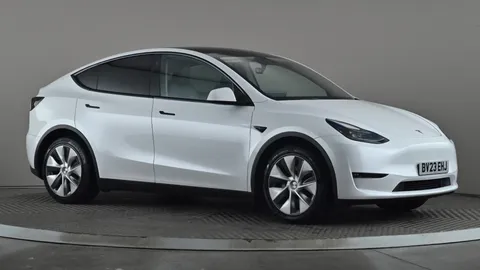 Tesla                     Model Y Long Range AWD Auto