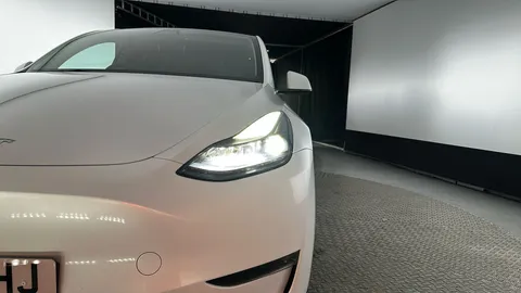 Tesla                     Model Y Long Range AWD Auto