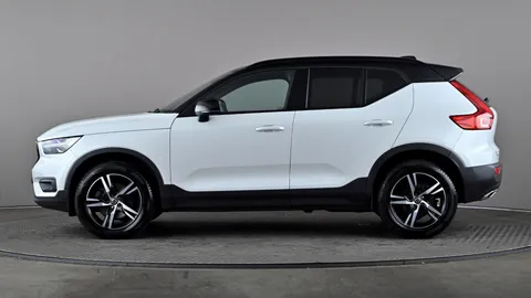 VOLVO XC40 2.0 T4 R DESIGN AWD Geartronic