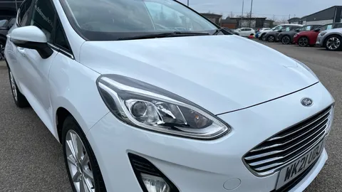 FORD FIESTA 1.0 EcoBoost Hybrid mHEV 125 Titanium