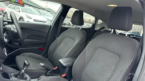 FORD FIESTA 1.0 EcoBoost Hybrid mHEV 125 Titanium