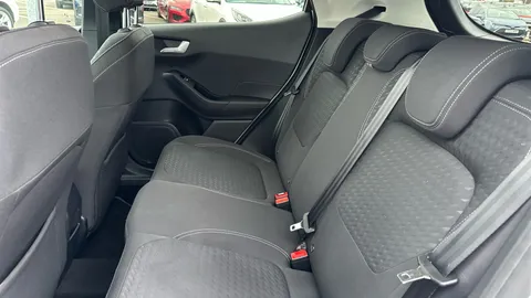 FORD FIESTA 1.0 EcoBoost Hybrid mHEV 125 Titanium