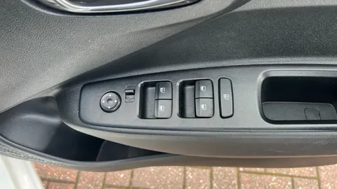 HYUNDAI I10 1.0 MPi SE Connect
