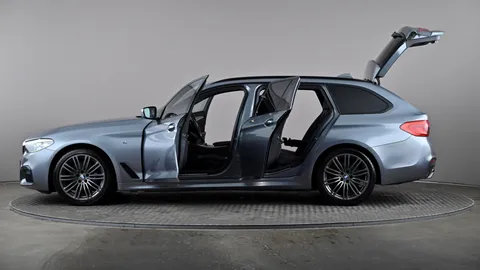 BMW 5 SERIES 525d M Sport Auto