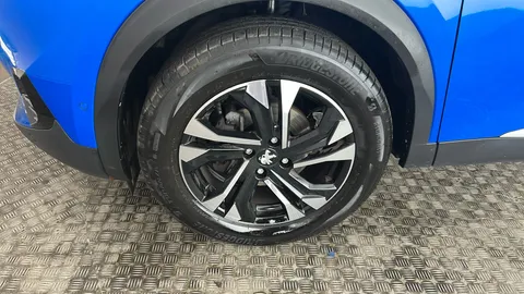 PEUGEOT 2008 1.2 PureTech 130 GT