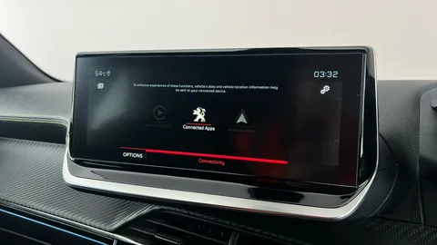 PEUGEOT 2008 1.2 PureTech 130 GT