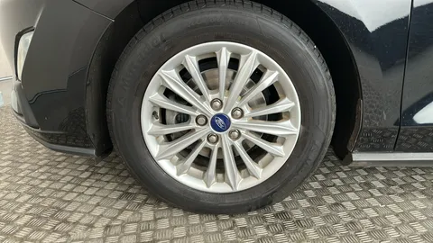 FORD FOCUS 1.0 EcoBoost 125 Titanium