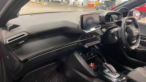 PEUGEOT 208 100kW GT 50kWh Auto