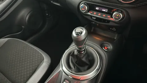 NISSAN JUKE 1.0 DiG-T 114 N-Connecta