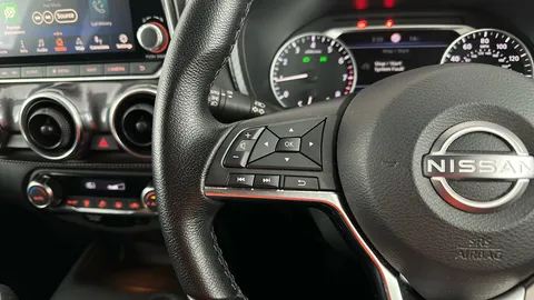 NISSAN JUKE 1.0 DiG-T 114 N-Connecta