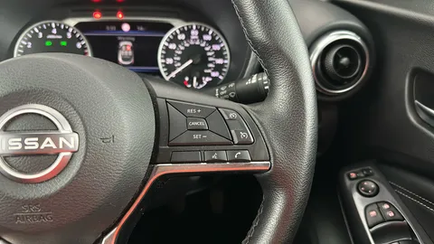 NISSAN JUKE 1.0 DiG-T 114 N-Connecta