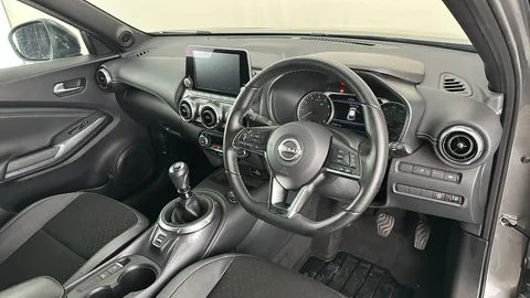 NISSAN JUKE 1.0 DiG-T 114 N-Connecta