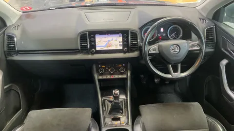Škoda Karoq 1.5 TSI SE L