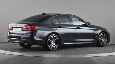 BMW 5 Series 520d M Sport Auto [Plus Pack]