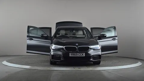 BMW 5 Series 520d M Sport Auto [Plus Pack]