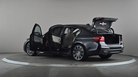 BMW 5 Series 520d M Sport Auto [Plus Pack]