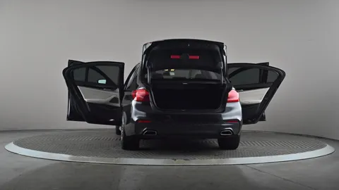 BMW 5 Series 520d M Sport Auto [Plus Pack]