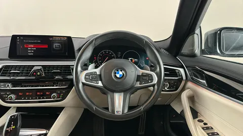 BMW 5 Series 520d M Sport Auto [Plus Pack]